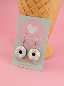 Donitsi-korvakorut, vaahtokarkkisävy